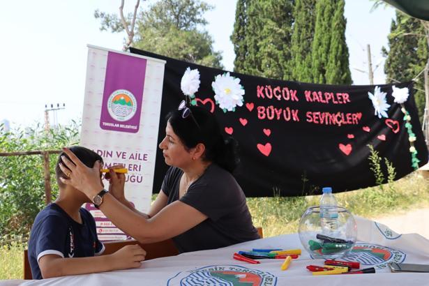 Toroslar’da çocuklara karne şenliği
