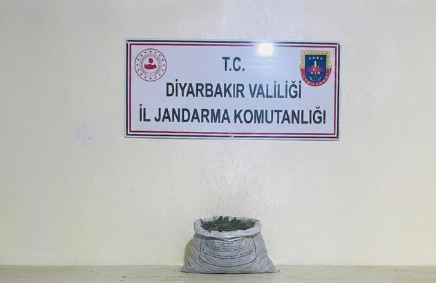 Diyarbakır’da narkotik operasyonlarında 17 gözaltı