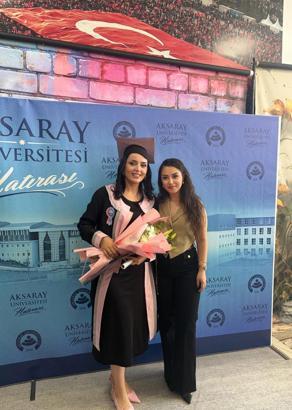 Kızını örnek aldı, bölüm 2'ncisi olarak üniversiteden mezun oldu