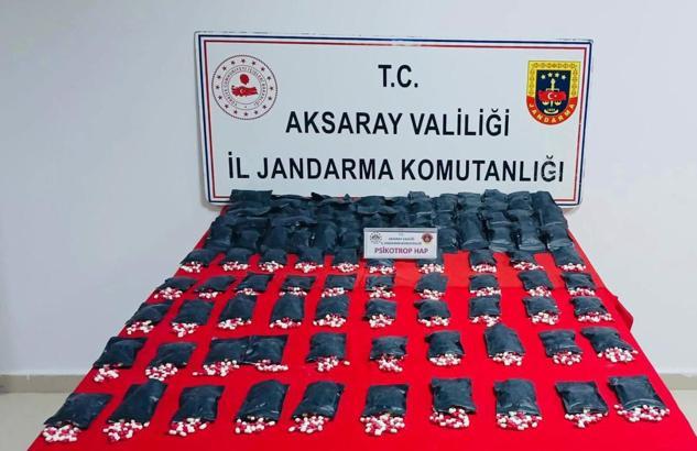 Aksaray’da 14 bin 672 adet uyuşturucu hap ele geçirildi