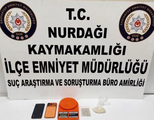 Gaziantep’te uyuşturucu operasyonuna 2 gözaltı