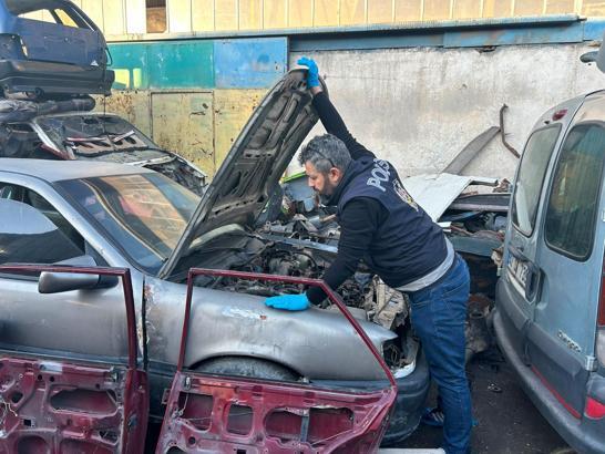 Konya merkezli 'change araç' operasyonu; 32 gözaltı