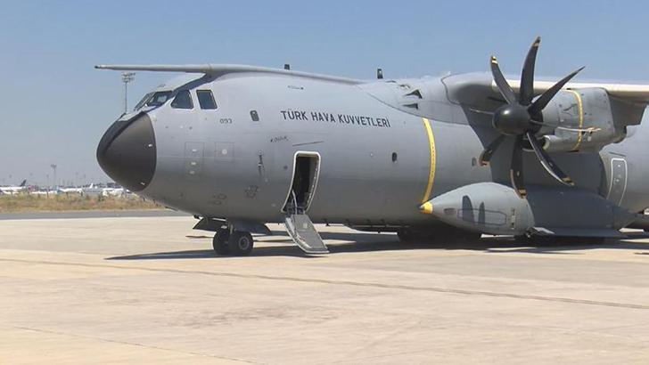Venezuela'ya yardım ekiplerini taşıyacak 2 uçak İstanbul'dan uğurlanıyor