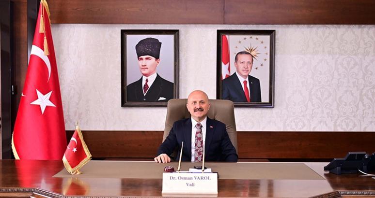 Vali Varol'dan Kuşadası'na LGBT'li yolcuları getirecek kruvaziyerle ilgili açıklama