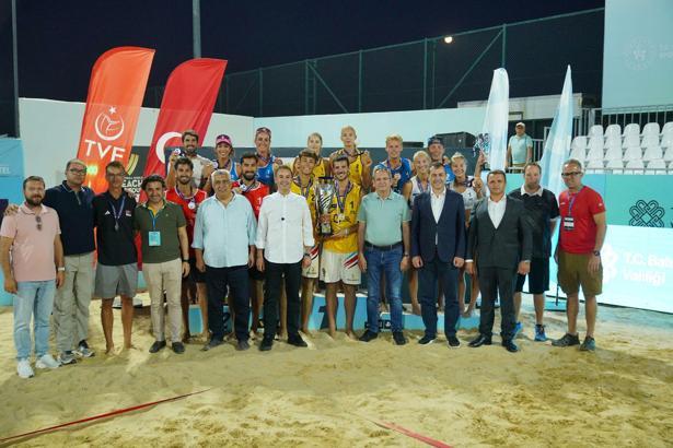 Ayvalık, Dünya Plaj Voleybolu heyecanına ev sahipliği yaptı
