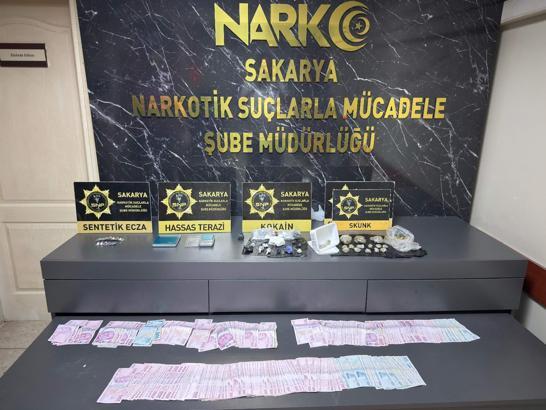 Sakarya'da uyuşturucu operasyonu; 2 tutuklama