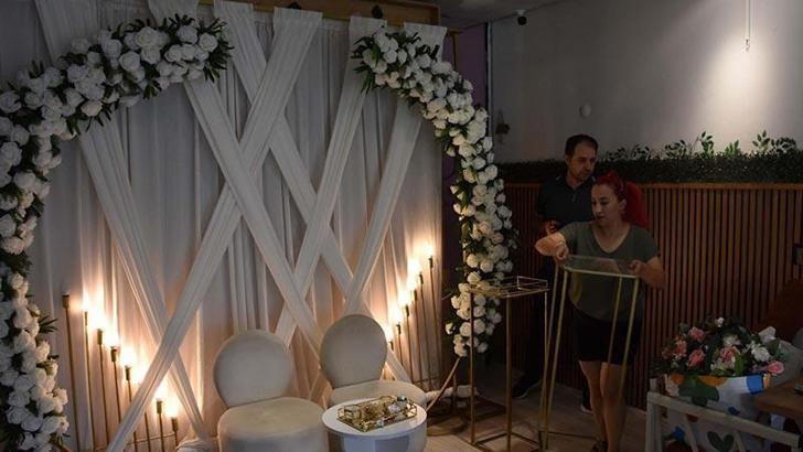 İzmir'de imece usulü dayanışmayla nişan sevinci