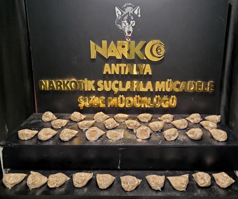 16 kilo 650 gram eroin ele geçirildi