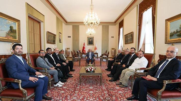Kurtulmuş, Filipinler Bangsamoro Özerk Bölgesi Kurucu Başkanı İbrahim'i kabul etti