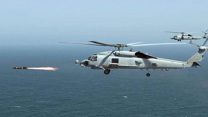 ABD helikopteri Umman Denizi'ne acil iniş yaptı: 1 kişi kayıp