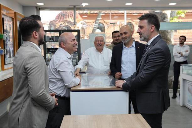 Başkan Vekili Biba’dan İznik’e kültür merkezi ve B Kafe müjdesi