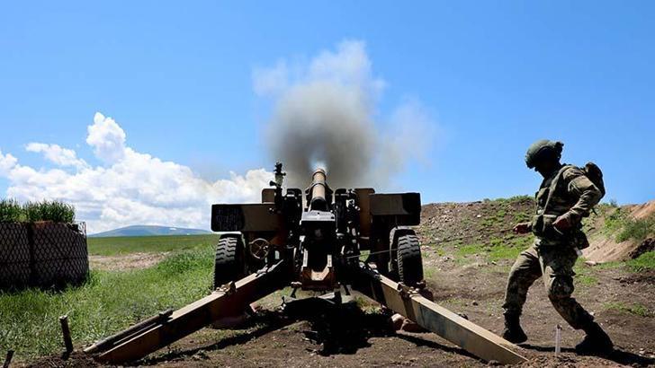 Mehmetçik, ağır silah atışları gerçekleştirdi