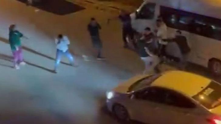 Hatay'a kavga eden iki grup, polisin müdahalesiyle dağıldı