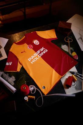 Galatasaray’ın yeni sezon formaları tanıtıldı