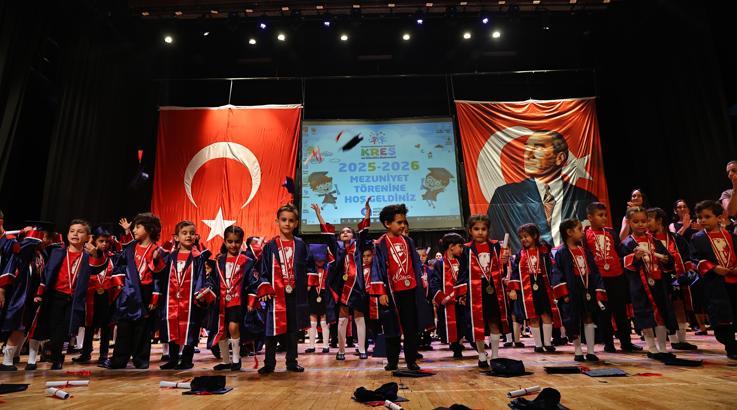 Büyükşehir kreşlerinde mezuniyet coşkusu