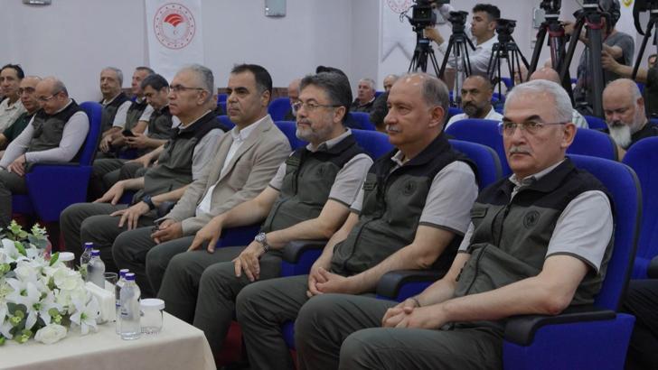 Bakan Yumaklı: Orman yangınıyla mücadele sadece bir kurumun, bir birimin konusu değil