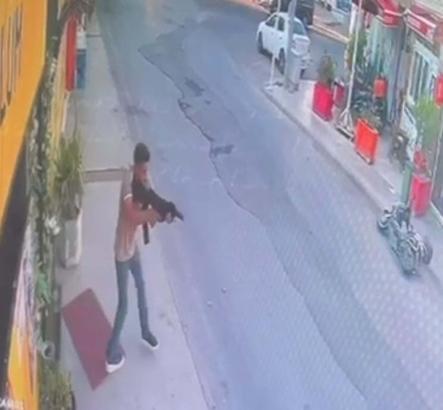 Bodrum'da pompalı tüfekle rastgele ateş açtı; o anlar kamerada