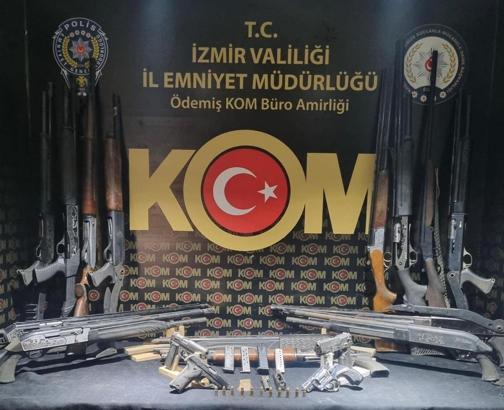 İzmir'de silah kaçakçılığı operasyonu: 1 tutuklama