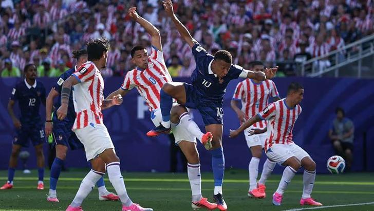 Paraguay’ı 1-0 mağlup eden Fransa çeyrek finalde