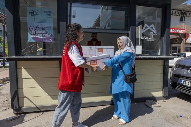 Anne adaylarına ‘hamile bakım sütü’ desteği