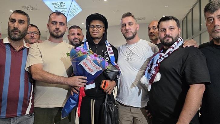 Trabzonspor'un yeni transferi Noah Saviolo şehre geldi