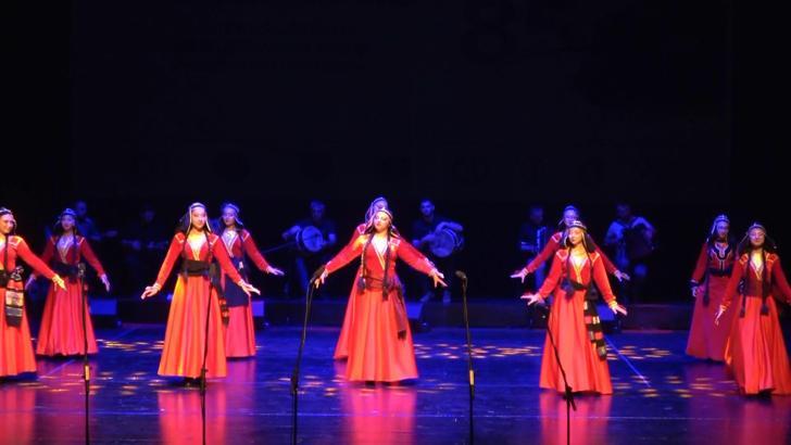 Bursa'da 'Uluslararası Chveneburebi Festivali' düzenlendi