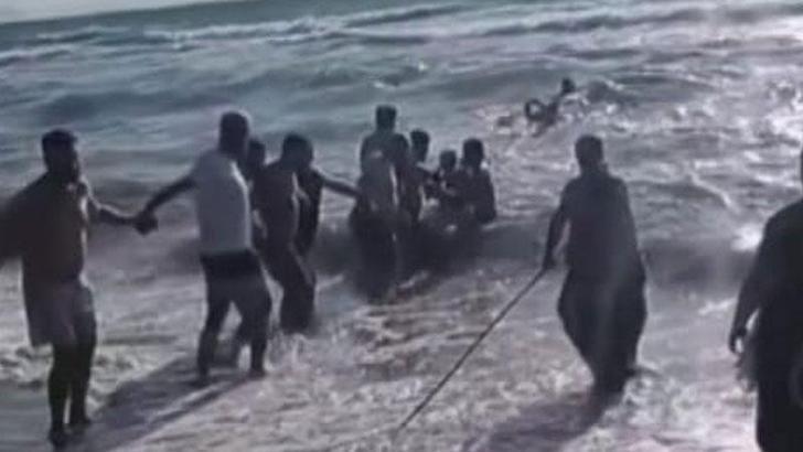 Kuşadası’nda denize giren 3 kişi boğuldu