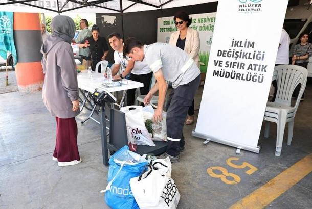 Nilüfer’de atık kağıtları getiren hediye kazanıyor