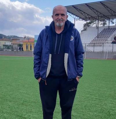 Kuşadası'nda denizde boğulan 3 kişiden emekli öğretmen toprağa verildi