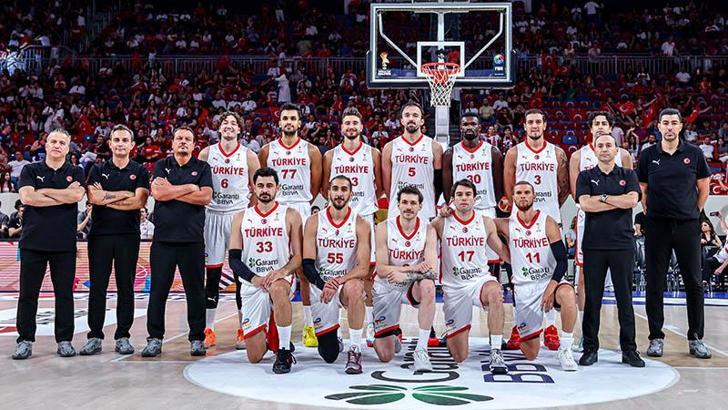 A Milli Basketbol Takımı, grubu namağlup lider tamamladı
