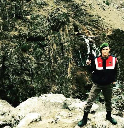 Uzman çavuş kazada hayatına kaybetti