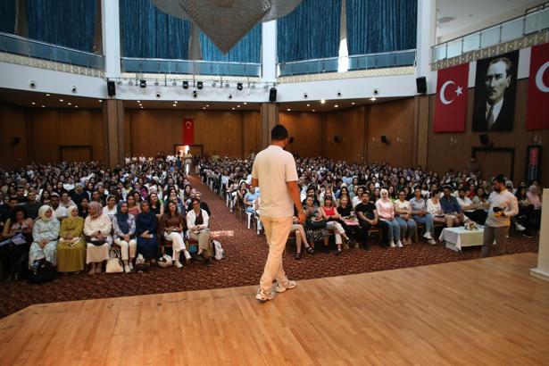 Yüreğir'de KPSS ve MEB-AGS semineri