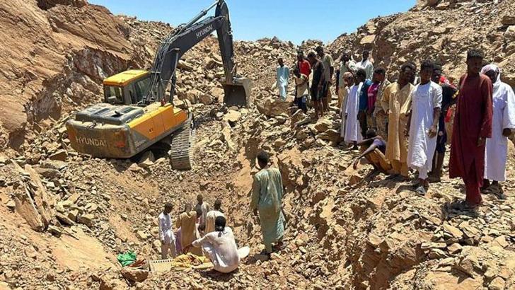 Sudan'da altın madeninde göçük: 15 ölü