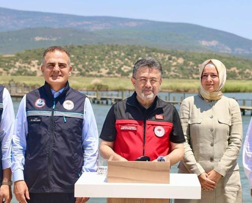 Bakan Yumaklı: Su ürünlerinde 2028 yılı hedefimiz 3 milyar dolar ihracat