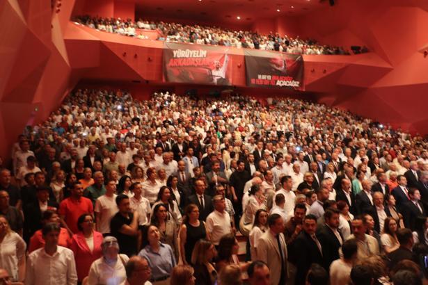 Özgür Özel: Bu millet çaresiz değildir, seçeneksiz değildir / Ek fotoğraflar