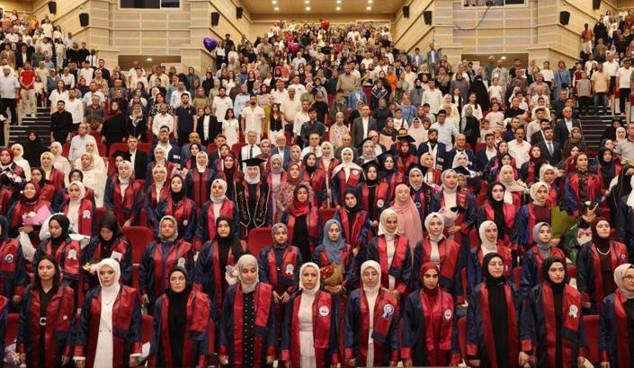 ERÜ İlahiyat Fakültesi 58'inci dönem mezunlarını verdi