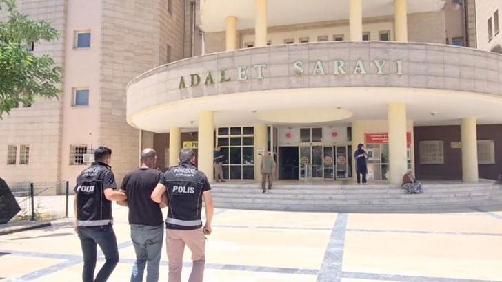 Tahliye olduktan 2 ay sonra traktörle uyuşturucu taşırken yakalandı