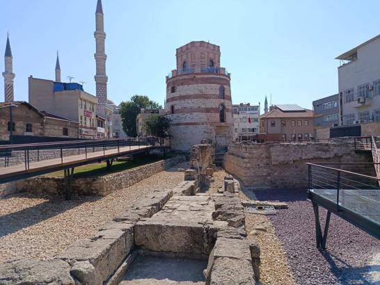 Edirne'de restorasyonu tamamlanan Makedonya Kulesi, müze olarak ziyarete açıldı