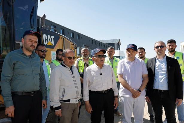 Başkan Büyükkılıç, Erciyes’teki otopark çalışmalarını inceledi