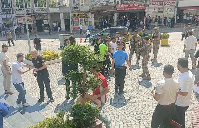 Bursa Adliyesi'nde kavga; 1'i polis 3 yaralı, 5 gözaltı