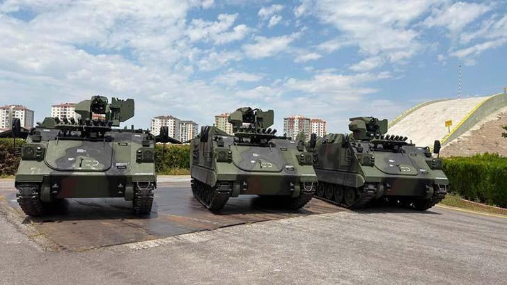3 adet E-ZPT, Mehmetçik'e teslim edildi