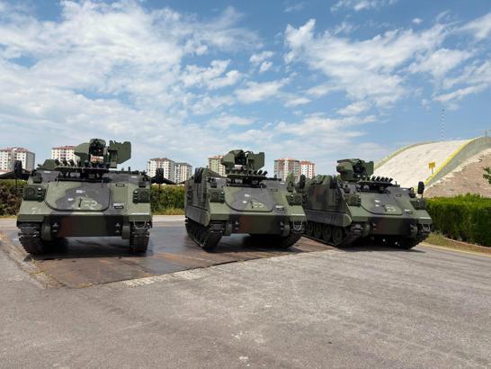 3 adet E-ZPT, Mehmetçik'e teslim edildi