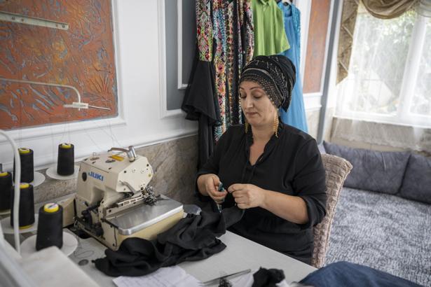 Büyükşehir destekledi, evinde üretime başladı