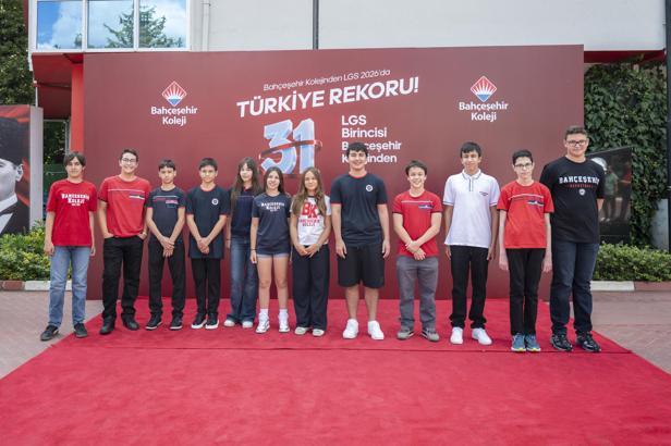 LGS’de Bahçeşehir Koleji’nden 31 öğrenci 500 tam puan aldı