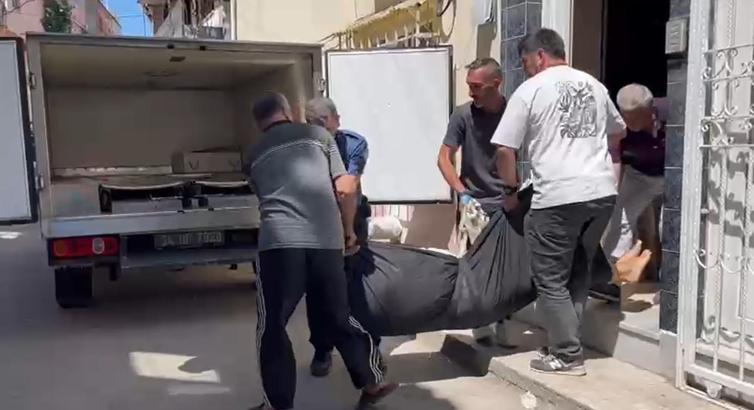 Evinin merdivenlerinden düşerek öldü
