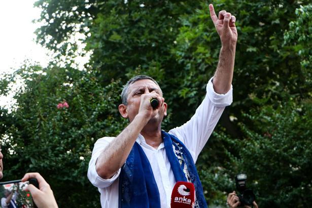Özgür Özel: İktidar yürüyüşünden asla vazgeçmeyeceğiz (2)