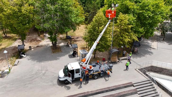 Mimarsinan Parkı’nda yenileme çalışmaları