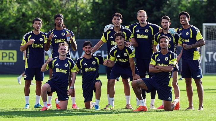 Fenerbahçe, Avusturya kampında günü çift antrenmanla tamamladı
