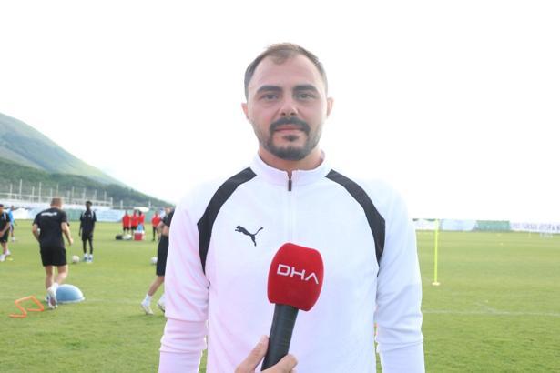 Manisa FK Teknik Direktörü Pektaş: Genç ve tecrübeli oyuncuları karıştırarak, doğru bir takım yapmaya çalışıyoruz