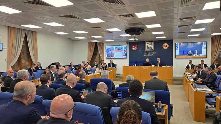 Emekli aylığı düzenlemesini içeren kanun teklifi komisyonda